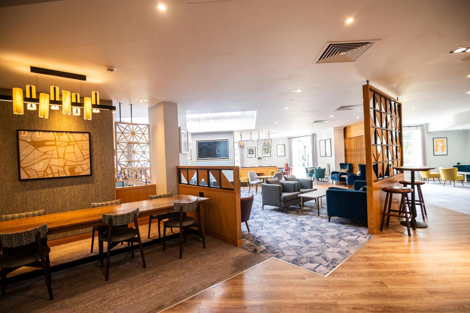 Eastwood Hall 4*